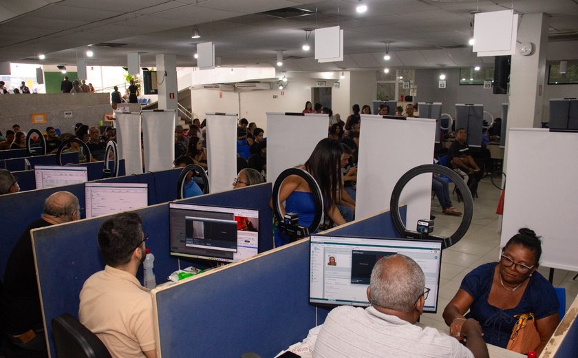Mais de 2400 pessoas foram atendidas durante mutirão eleitoral no dia 1º de maio