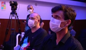 Prefeito Marcius Beltrão destaca avanços para Penedo na abertura do Circuito de Cinema