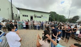 Servidores do HE do Agreste prestam última homenagem a Ranieri Oliveira