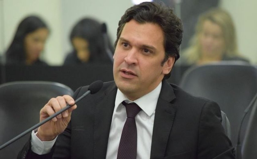 Isnaldo acredita que Alagoas não está na pauta de Bolsonaro