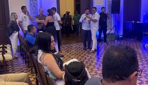 Atraso em convenção do PSDB expõe jogo de planilhas e irrita apoiadores em Jaraguá