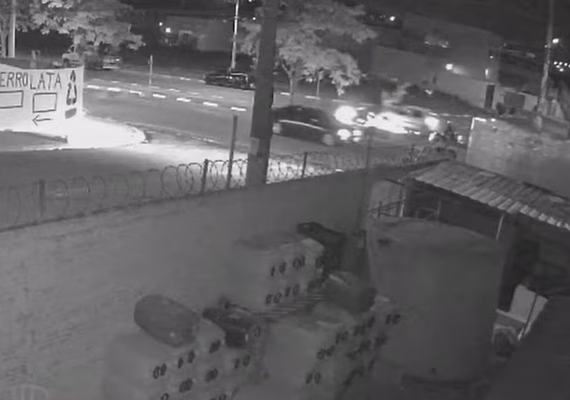 Homem embriagado atropela mãe e filha de 9 anos em Cosmópolis