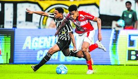 CRB busca vitória contra o Ceará hoje à noite