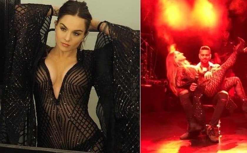 Cantora JoJo faz dança sensual no colo de fã em show
