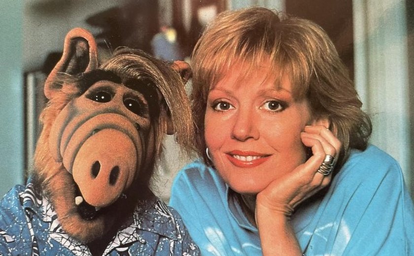 Morre Anne Schedeen, estrela de 'Alf, O ETeimoso', aos 77 anos