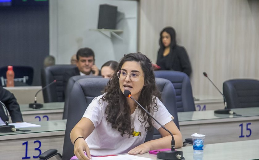 Vereadora critica alterações nas linhas de ônibus do Forene e defende escuta popular nas decisões da DMTT