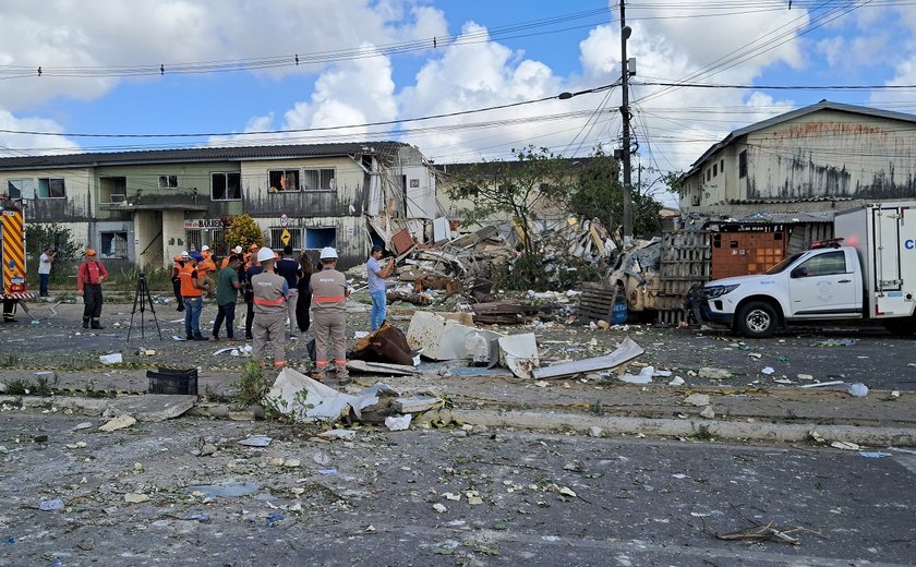 Corpos das vítimas de explosão são liberados para sepultamento pelo IML de Maceió