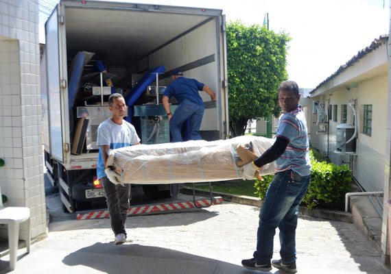 Sesau entrega equipamentos para reestruturar Centro de Parto de Capela