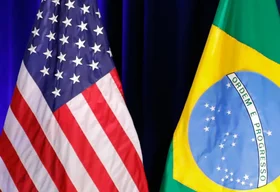 EUA preparam revogação de até 200 mil vistos de turismo e negócios