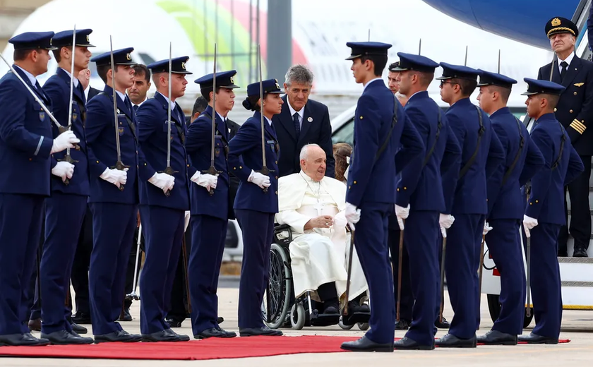 Papa Francisco chega a Lisboa para a Jornada Mundial da Juventude