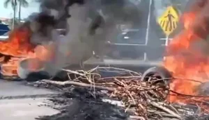 Moradores bloqueiam AL-101 Sul e cobram solução para falta d’água em Marechal Deodoro