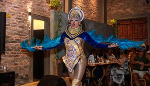 Drag Dinner Alagoas: Edição Halloween recebe atração internacional neste domingo (19) em Maceió