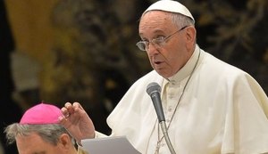 No Domingo de Ramos, papa diz que Igreja precisa ser humilde