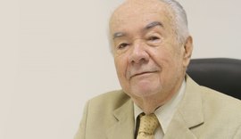 Morre, aos 81 anos, o jornalista Vladimir Calheiros