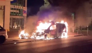 Adolescente é morto a tiros em blitz por policiais em Paris