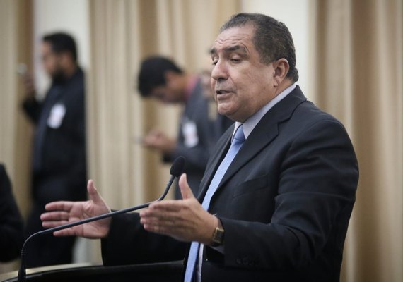Estado assegura curso de medicina em Delmiro Gouveia proposto por deputado Inácio