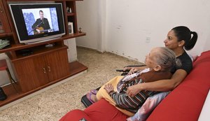 Nova parabólica digital auxilia na inclusão de idosos