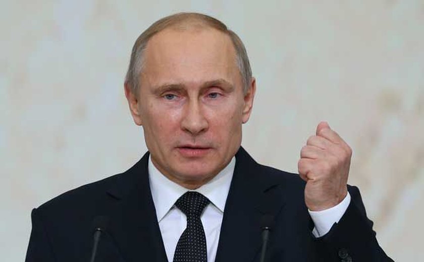 Putin anuncia que não expulsará nenhum diplomata dos Estados Unidos