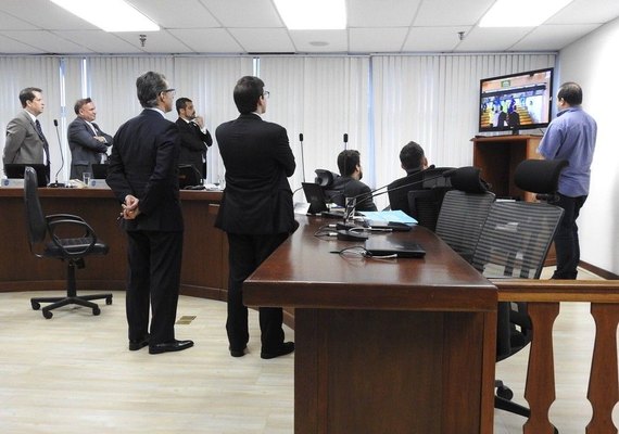 Sassá é suspenso por seis partidas; Mayke e Diogo Barbosa levam dois jogos