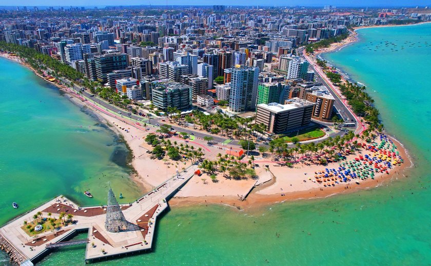 Ponta Verde é eleita uma das melhores praias da América do Sul