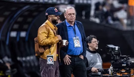 Corinthians confirma saída de Memphis Depay após três títulos conquistados