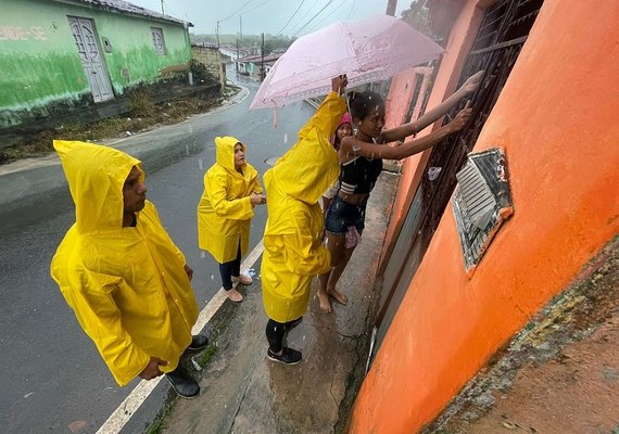 Defesa Civil de Penedo vai alertar via SMS sobre chuvas acima do previsto