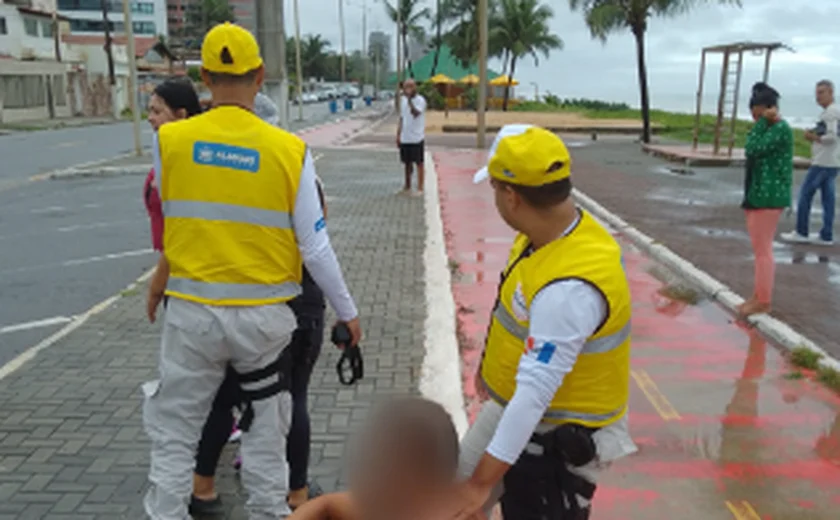 Dois homens entram em luta corporal e são detidos por agentes do Ronda no Bairro