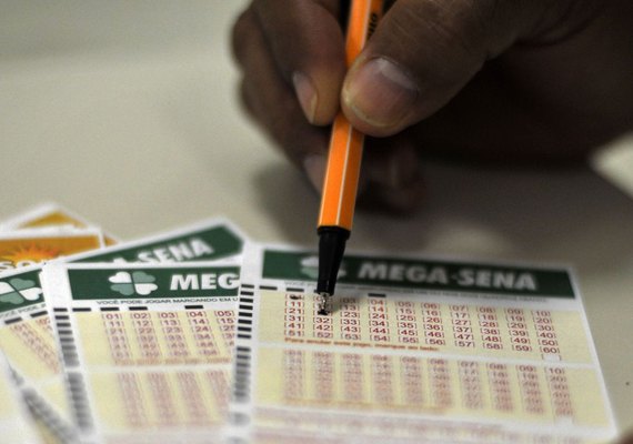 Quatro apostas levam o prêmio da Mega da Virada