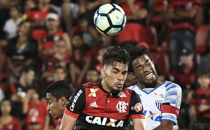 Com reservas, Flamengo sai atrás e empata com o Avaí na Ilha do Urubu