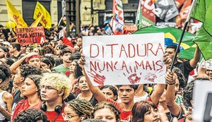 Campanha do PT vai às ruas para 'virar voto'