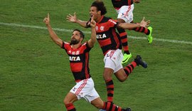 Flamengo goleia San Lorenzo e faz boa estreia na Libertadores