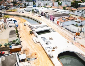 Parque Linear da Av. Humberto Mendes avança com 52% das obras concluídas