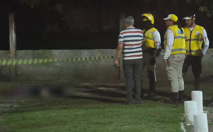 Ataque a tiros deixa um entregador por aplicativo morto e outro ferido