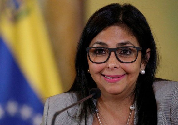 Chanceler venezuelana Delcy Rodríguez diz que Brasil é 'vergonha mundial'