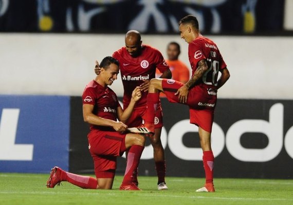 Internacional vira contra o Remo e avança na Copa do Brasil