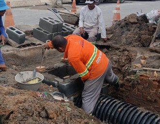 Infraestrutura substitui tubulação e reforça sistema de drenagem no Village Campestre II