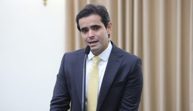 Deputado anuncia ação no Ministério Público contra 'indústria da multa' do DMTT em Maceió