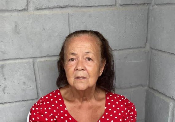 Idosa perdida é encontrada em área industrial de Maceió e já está com a família