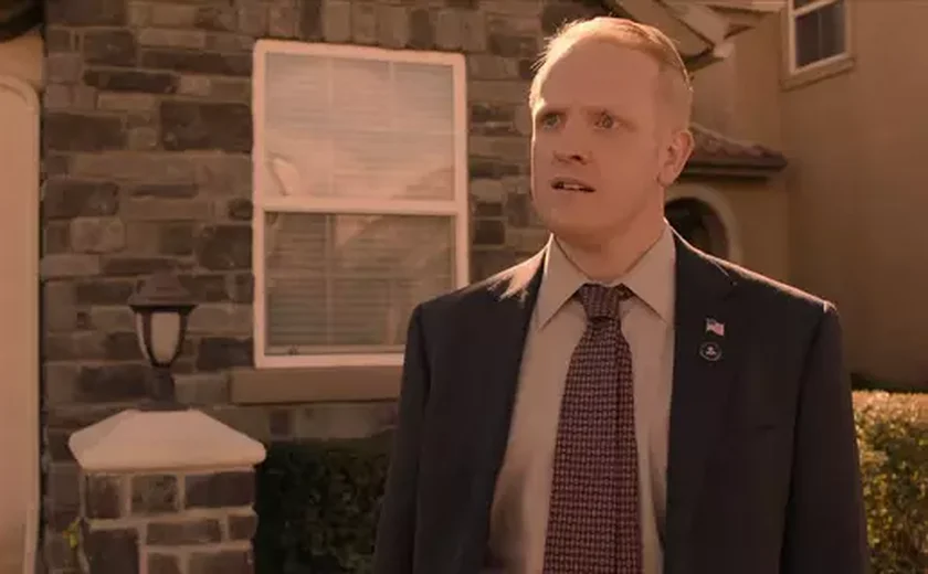 Morre Owain Rhys Davies, ator de Twin Peaks e The OA, aos 44 anos