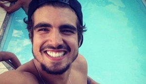 Galã Caio Castro cobra R$ 500 mil por anúncio e fatura alto nas redes sociais