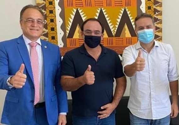Futuro prefeito de Junqueiro  é recebido pelo governador de AL que prometeu parceria  