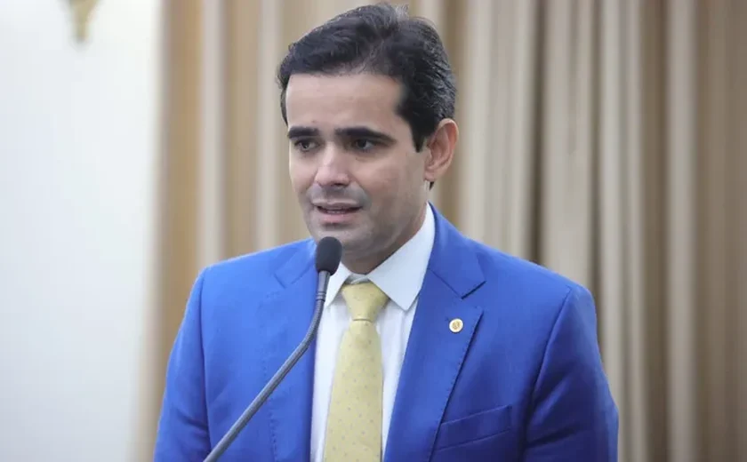 Deputado denuncia “indústria da multa” da DMTT de Maceió e pede audiência pública sobre denúncias