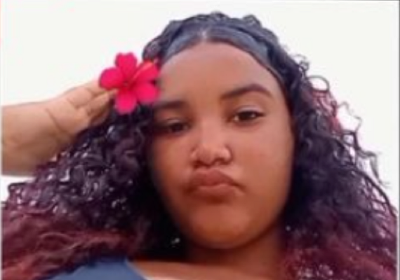 Adolescente de 15 anos desaparece em Maceió e família busca informações