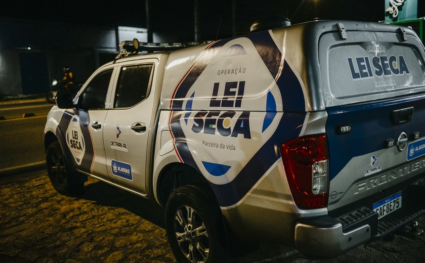 Lei Seca apreende motocicleta com placa adulterada em operação no Jaraguá