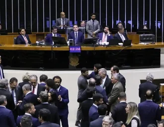 Câmara aprova texto-base do projeto de lei antifacção