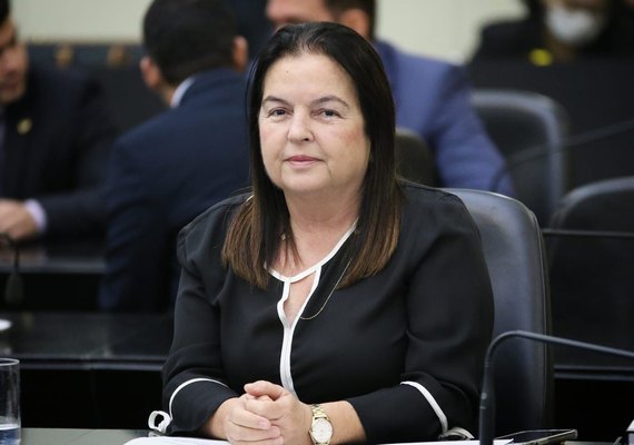 Lei garante proteção financeira a filhos de vítimas de feminicídio