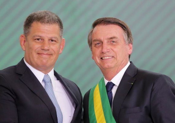 Jair Bolsonaro demite ministro Gustavo Bebianno