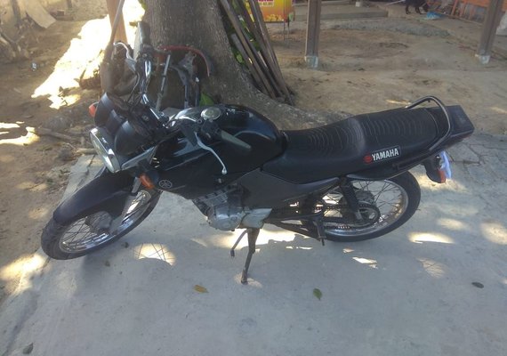 Polícia Civil recupera moto roubada e prende jovem por receptação