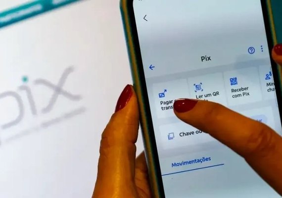 Usuários relatam instabilidade no Pix em diferentes bancos nesta quarta-feira
