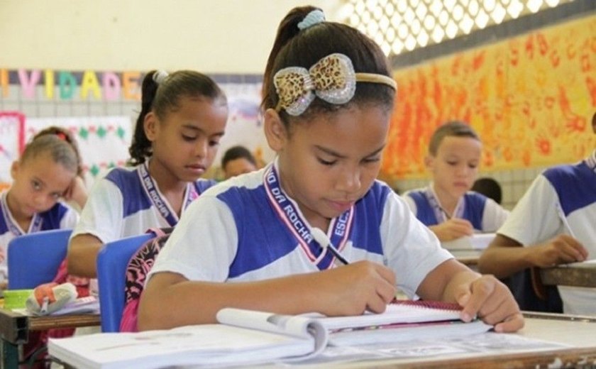 AL é o único estado do Brasil a superar metas de matrícula do ensino médio integral